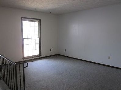 2nd image of 2920 Truman Cir #2922