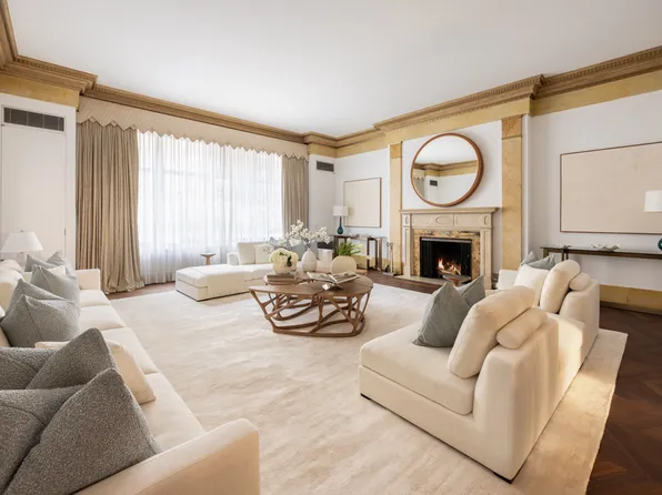 49 East 80th Street image 10 of 30