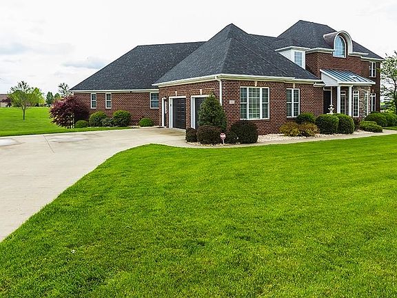 3rd image of 103 Aishlins Ct