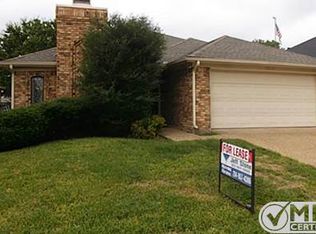 2914 Big Oaks Dr, Garland, TX 75044