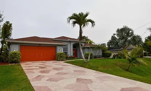 2119 SW 14th Ter Photo 1