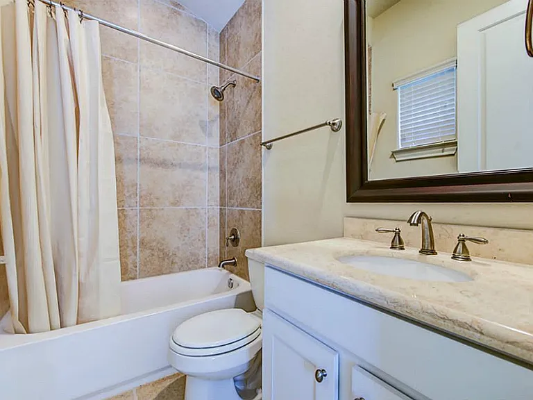 6310 Grand Blvd — Photo 21