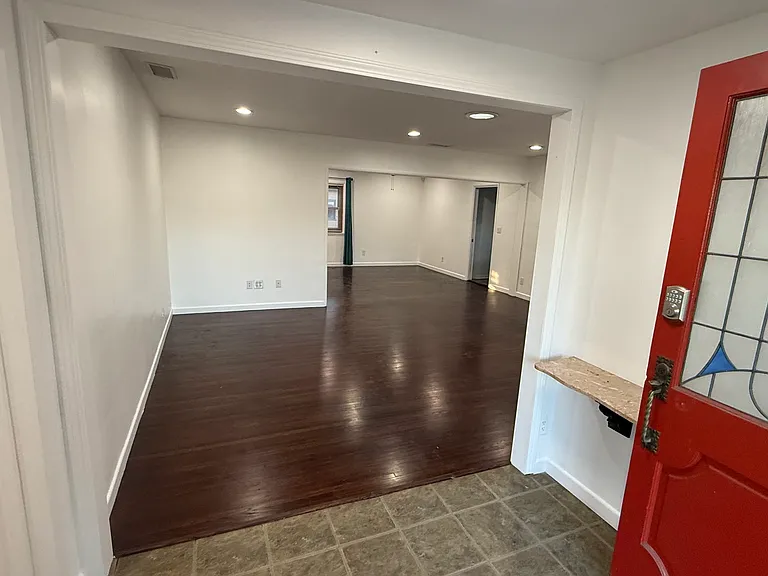 10257 Olive St — Photo 5