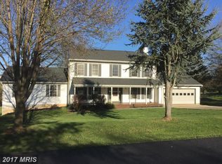 48 Stephen Ln, Charles Town, WV 25414