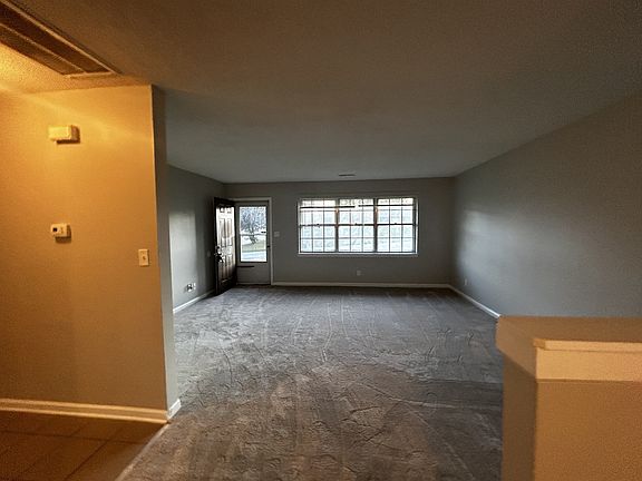 4th image of 4701B Murray Lake Ln