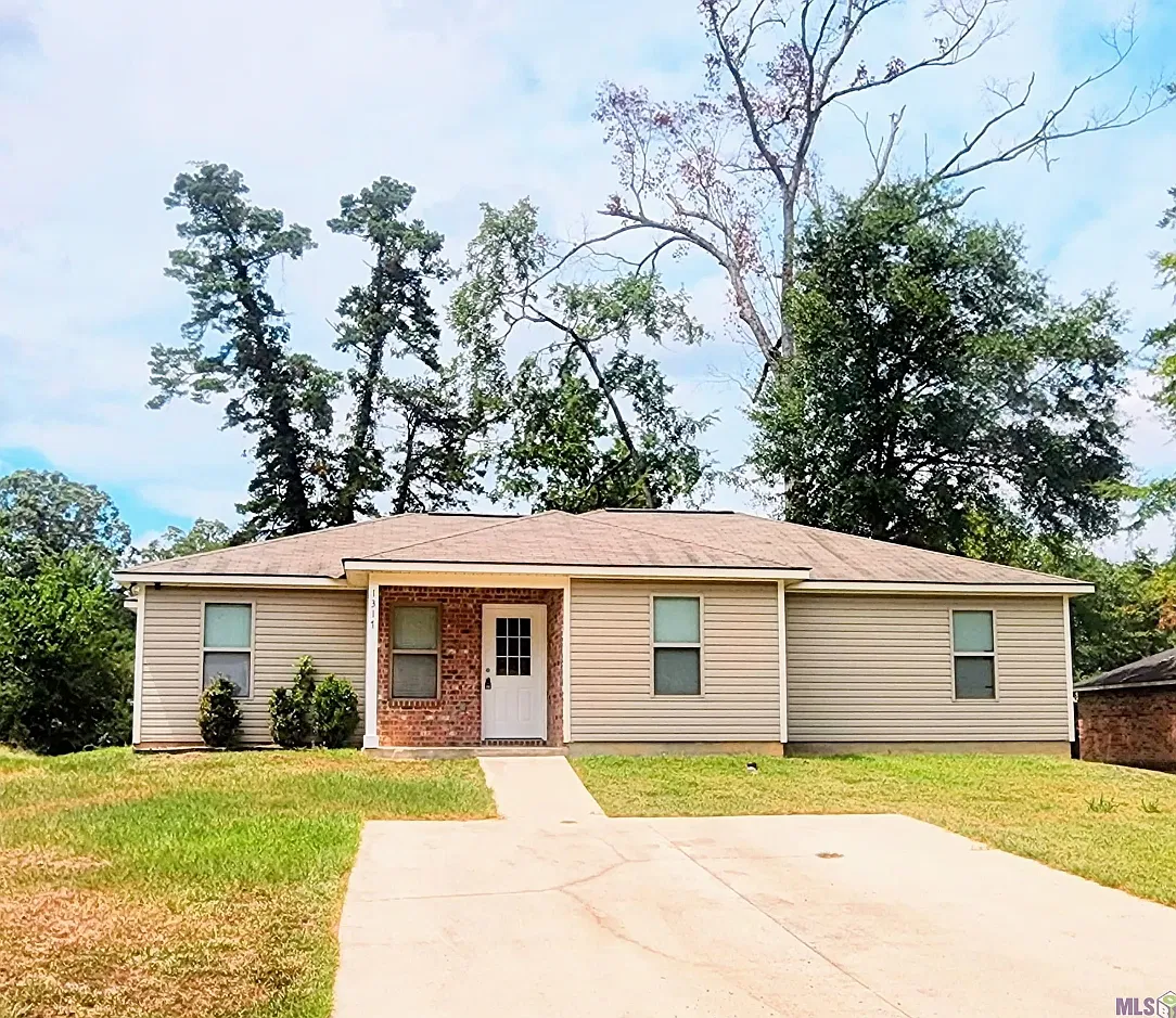1317 Glenbrook Drive - 1 — Photo 1