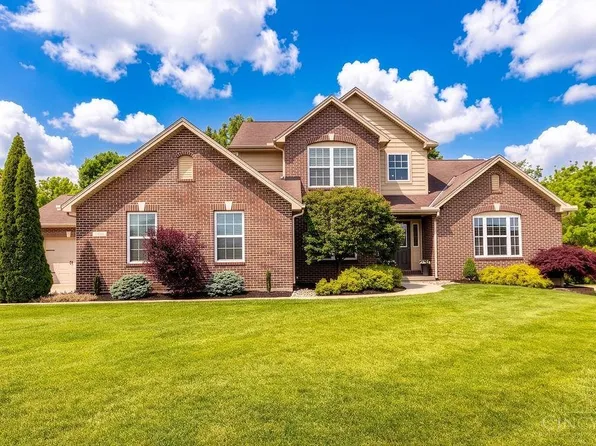 5379 Rentschler Estates Dr, Fairfield, OH 45011