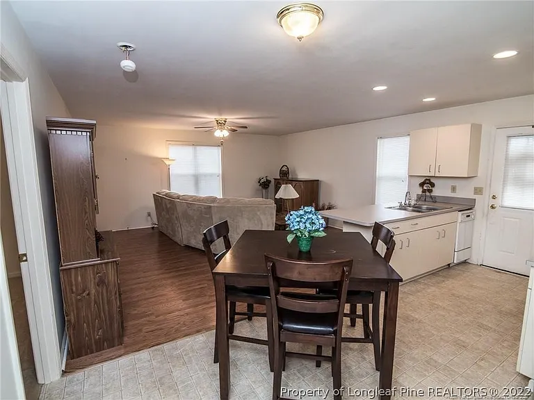 406 Britt St — Photo 6
