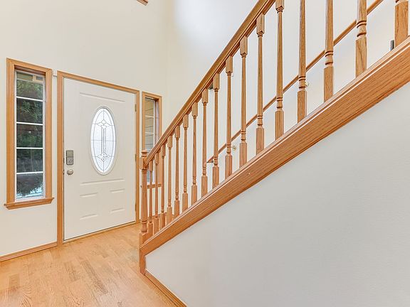 3rd image of 8620 134th Street Ct E