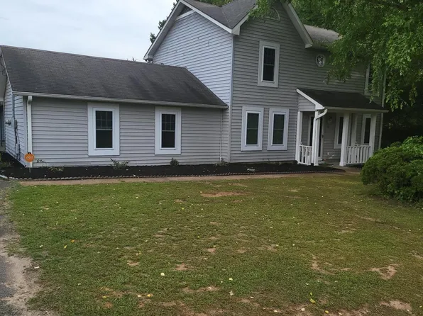 99 Hidden Valley Dr, Jackson, TN 38305