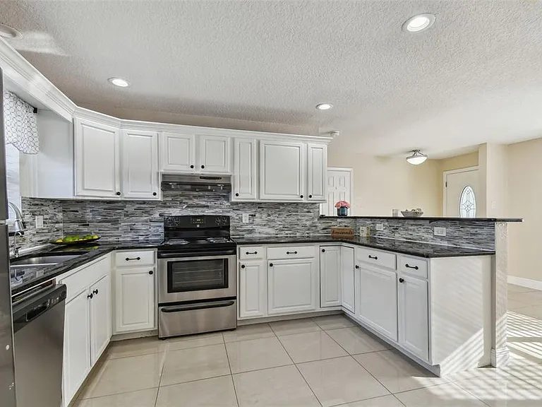 12252 Eldon Dr — Photo 26