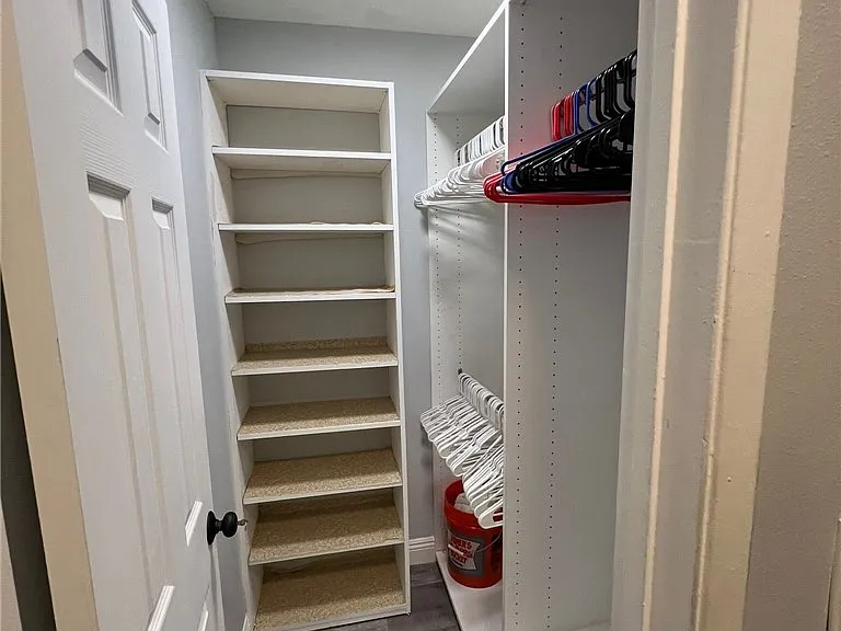 18620 Hatteras St #113 — Photo 7
