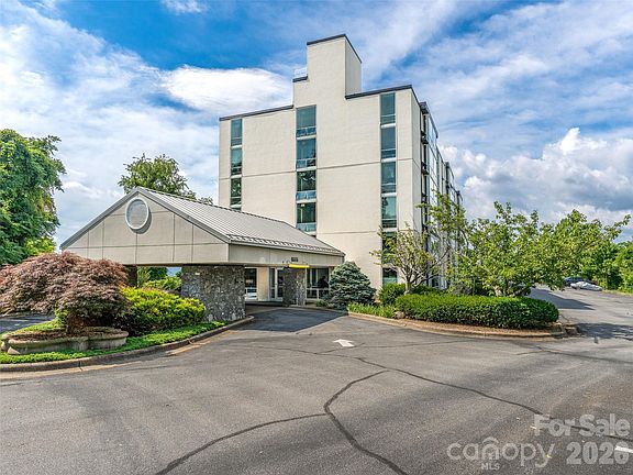 3rd image of 647 Town Mountain Rd APT 309