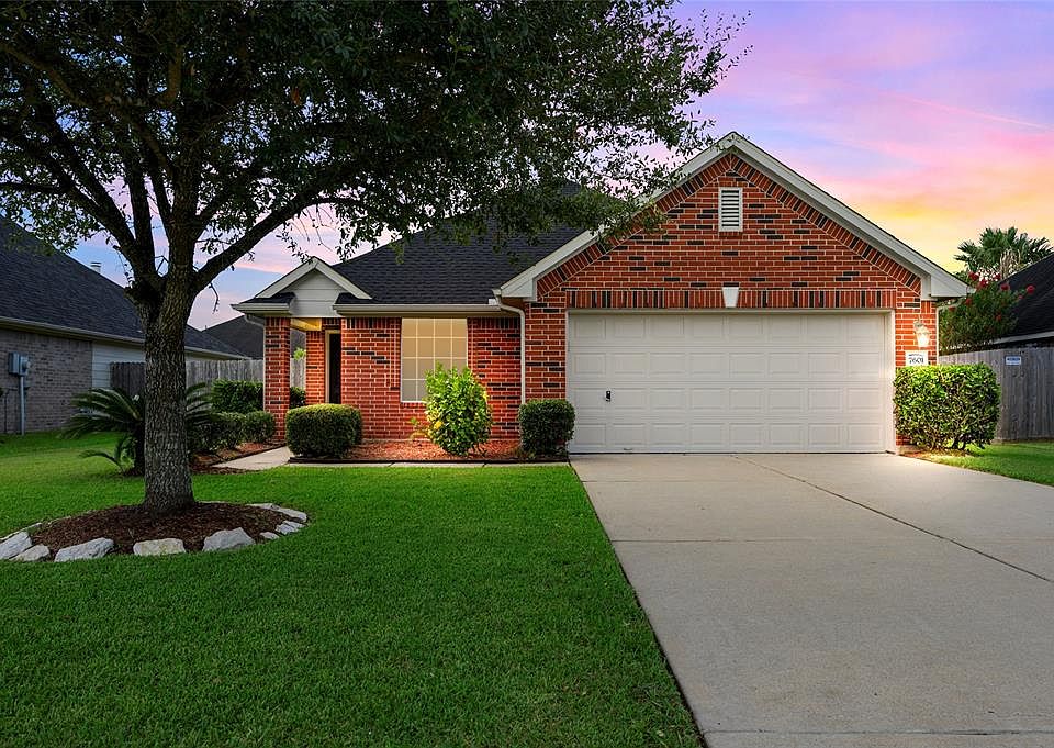 1st image of 7601 Quiet Trace Ln