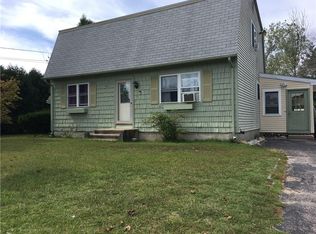 24 Spencer Dr, Westerly, RI 02891