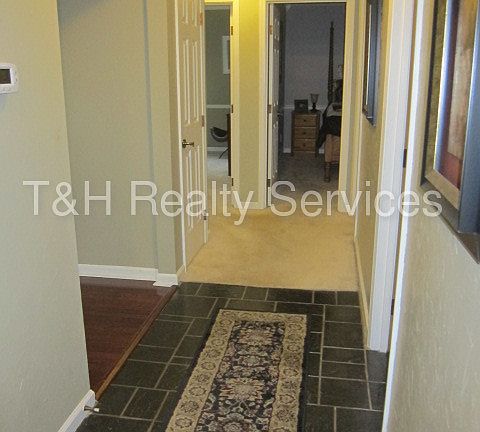 5th image of 9121 Fordham St