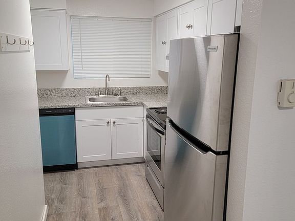 4th image of 3151 N Shore Dr SE #77-02-2