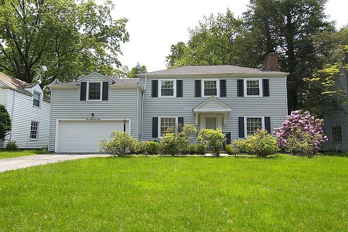 1st image of 3354 Chelsea Dr