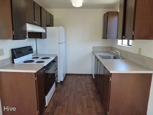 1st image of 6568 4th Ave NE APT 28
