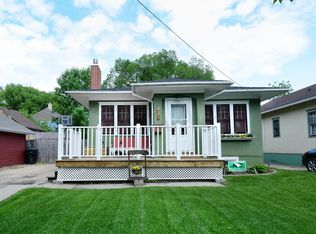 415 River St, Grand Forks, ND 58201