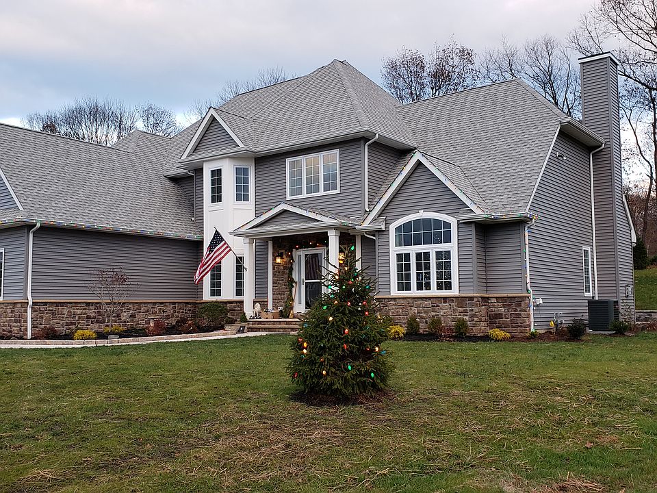 2nd image of 13 Fawn Run Ln