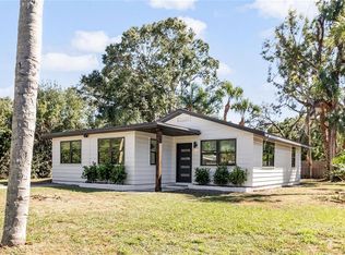 1122 40th St, Sarasota, FL 34234