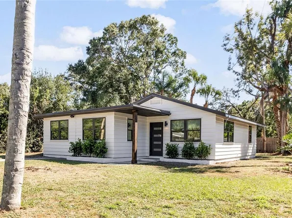 1122 40th St, Sarasota, FL 34234