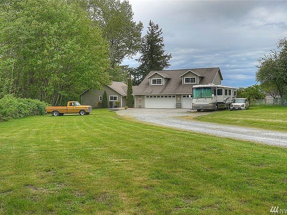 4th image of 529 Aaby Dr