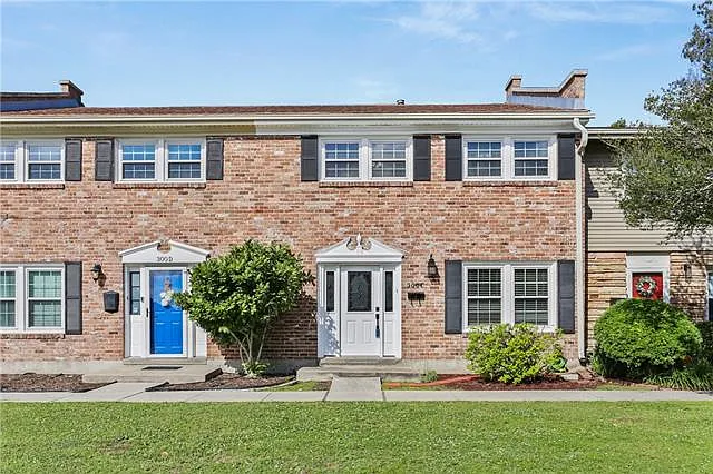 300 Terry Pkwy #C — Photo 1
