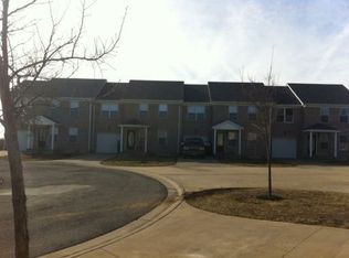 127 Cambridge Cir, Elizabethtown, KY 42701
