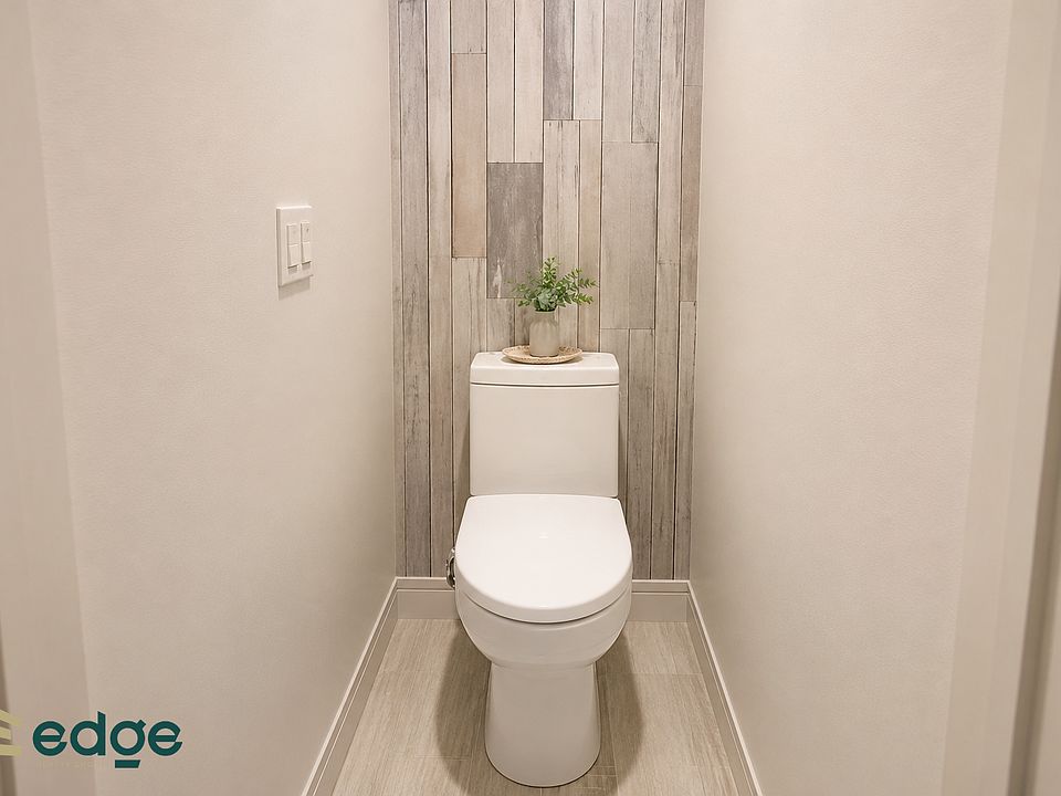 1st image of 565 Evergreen Ave #2D