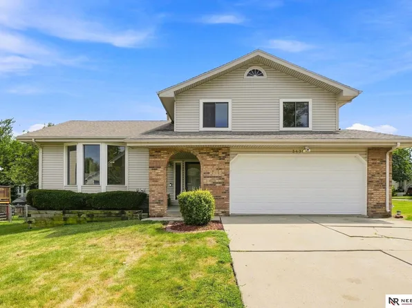 3431 Faye Dr, Bellevue, NE 68123