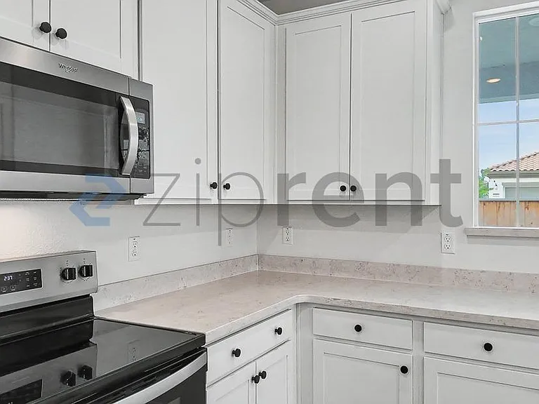 10110 Elise Way — Photo 22