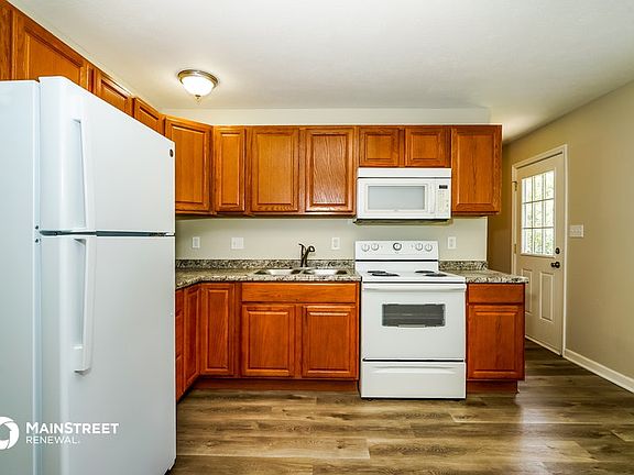 4th image of 5130 Bahia Dr