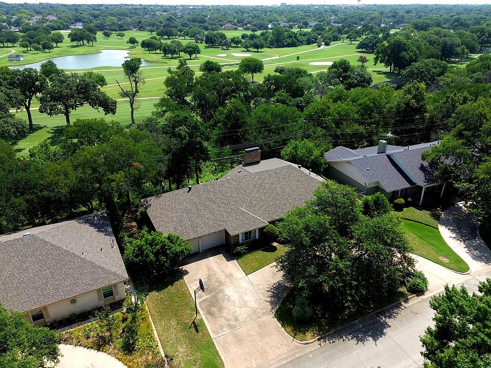 1st image of 5920 Diamond Oaks Dr S