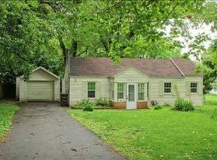 3832 54th St, Des Moines, IA 50310