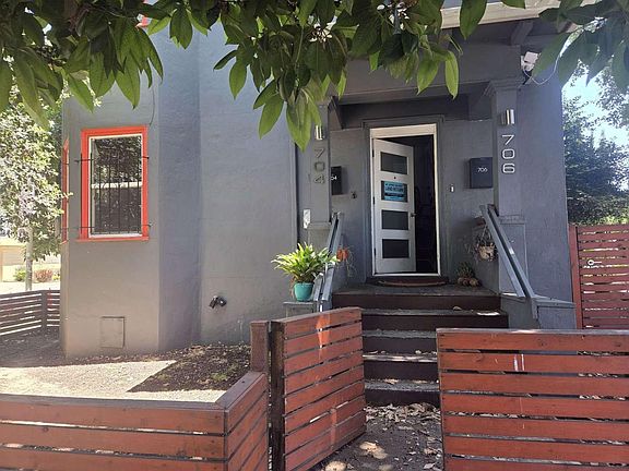 2nd image of 704 E 17th St