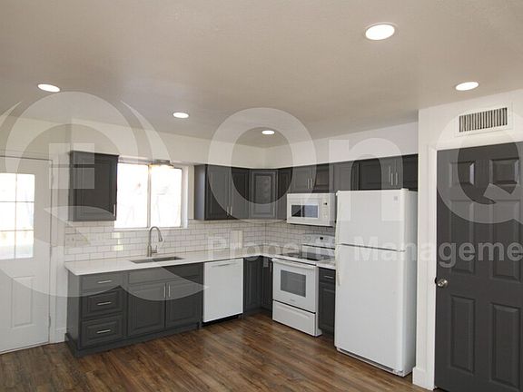 2nd image of 3132 E Edgewood Ave