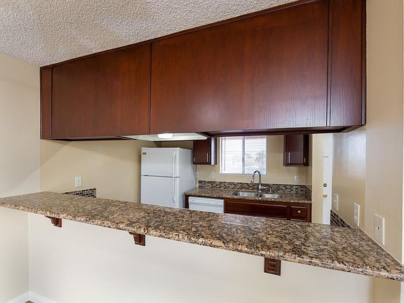 3rd image of 2245 E 6th St APT 302