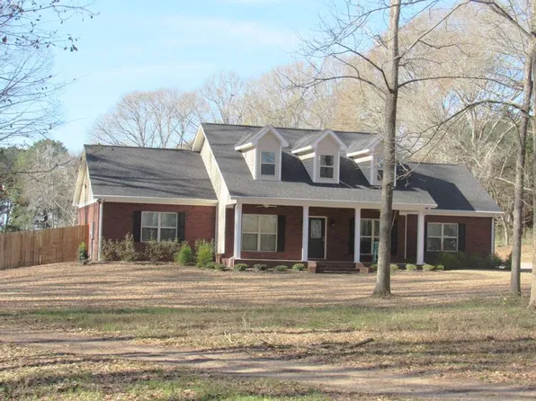 1407 County Road 622, Enterprise, AL 36330