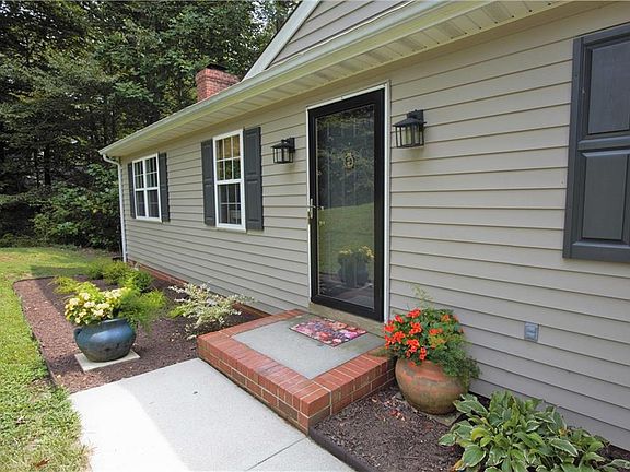 2nd image of 6219 Hingham Dr