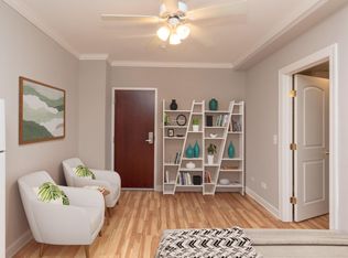 629 W. Deming, Chicago, IL 60614