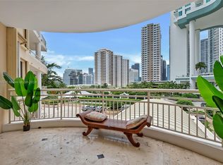 888 Brickell Key Dr APT 500, Miami, FL 33131