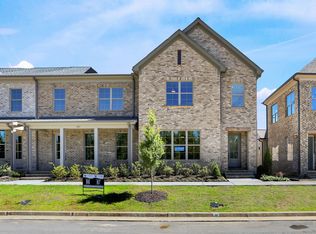 899 Aldwick Dr, Collierville, TN 38017