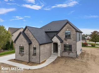 14880 Canary Dr, Shelby Township, MI 48315