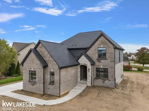 14880 Canary Dr, Shelby Township, MI 48315