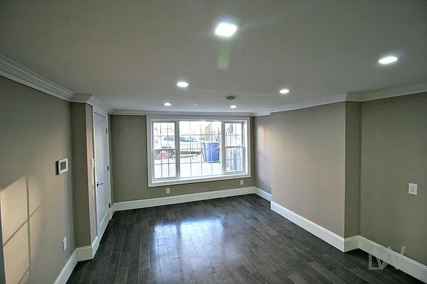 Rented by Dason Watson, LREB | media 22