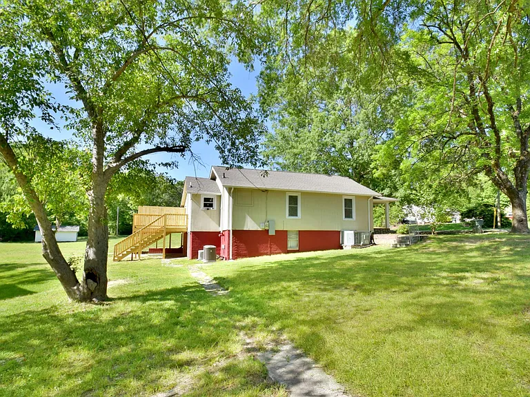 1632 W 5th Ave #C — Photo 18