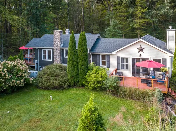 603 Haycock Run Rd, Kintnersville, PA 18930