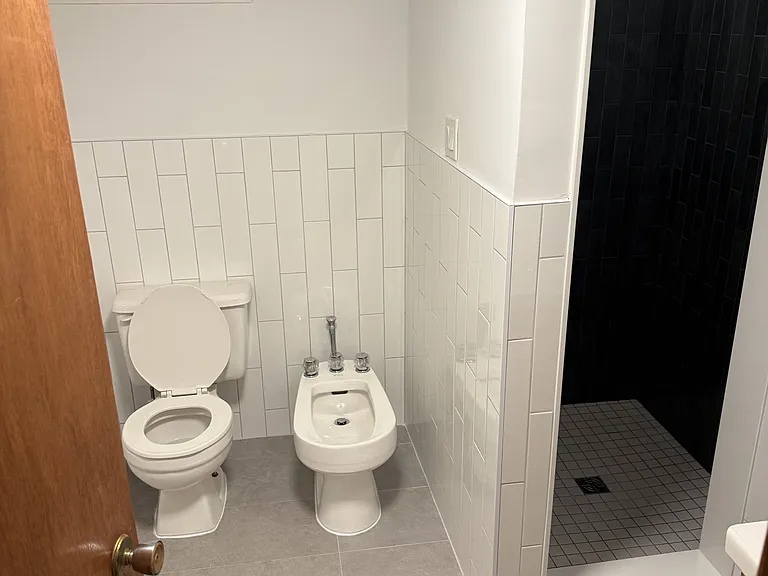 628 Manning Ave — Photo 7